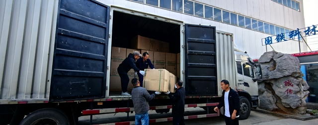 開水器裝車發(fā)貨，用心交付每個訂單！